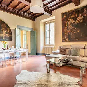 Appartamento Ginny's House- Borgo La Croce Luxury, Firenze